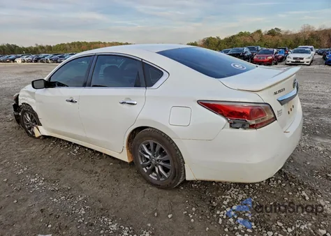 2015 Nissan Altima 2.5 z USA, uszkodzony, nr VIN 1N4AL3AP5FN362190